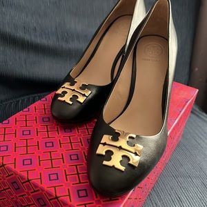 Tory Burch - Raleigh 90 mm Wedge heel